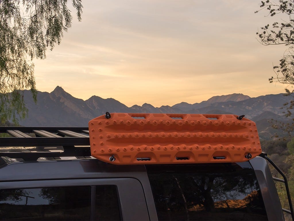 70 Series Land Cruiser MAXTRAX MKII / Orange