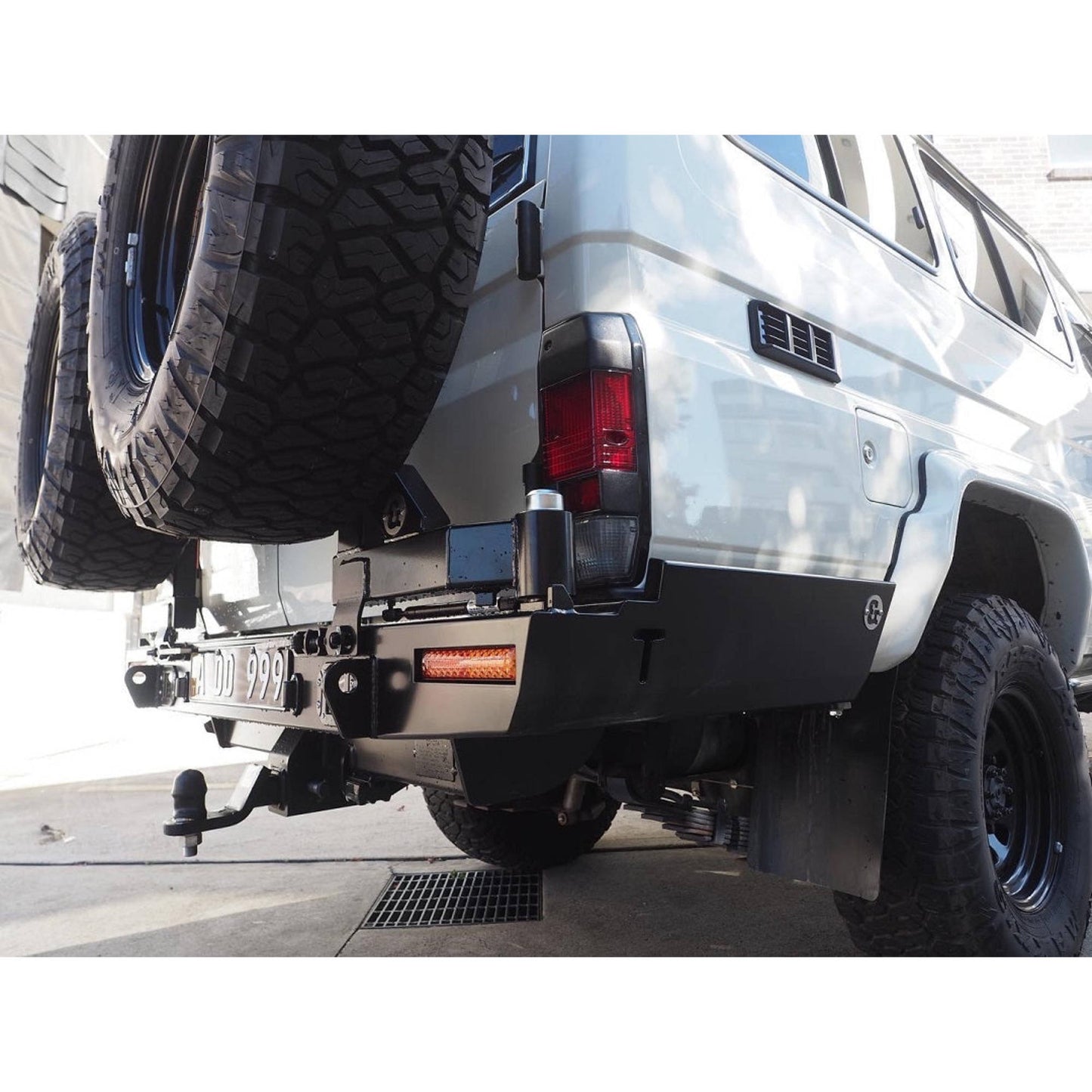 Rear Bar for the Toyota LandCruiser 75/78 Series (1984-) (view 2)