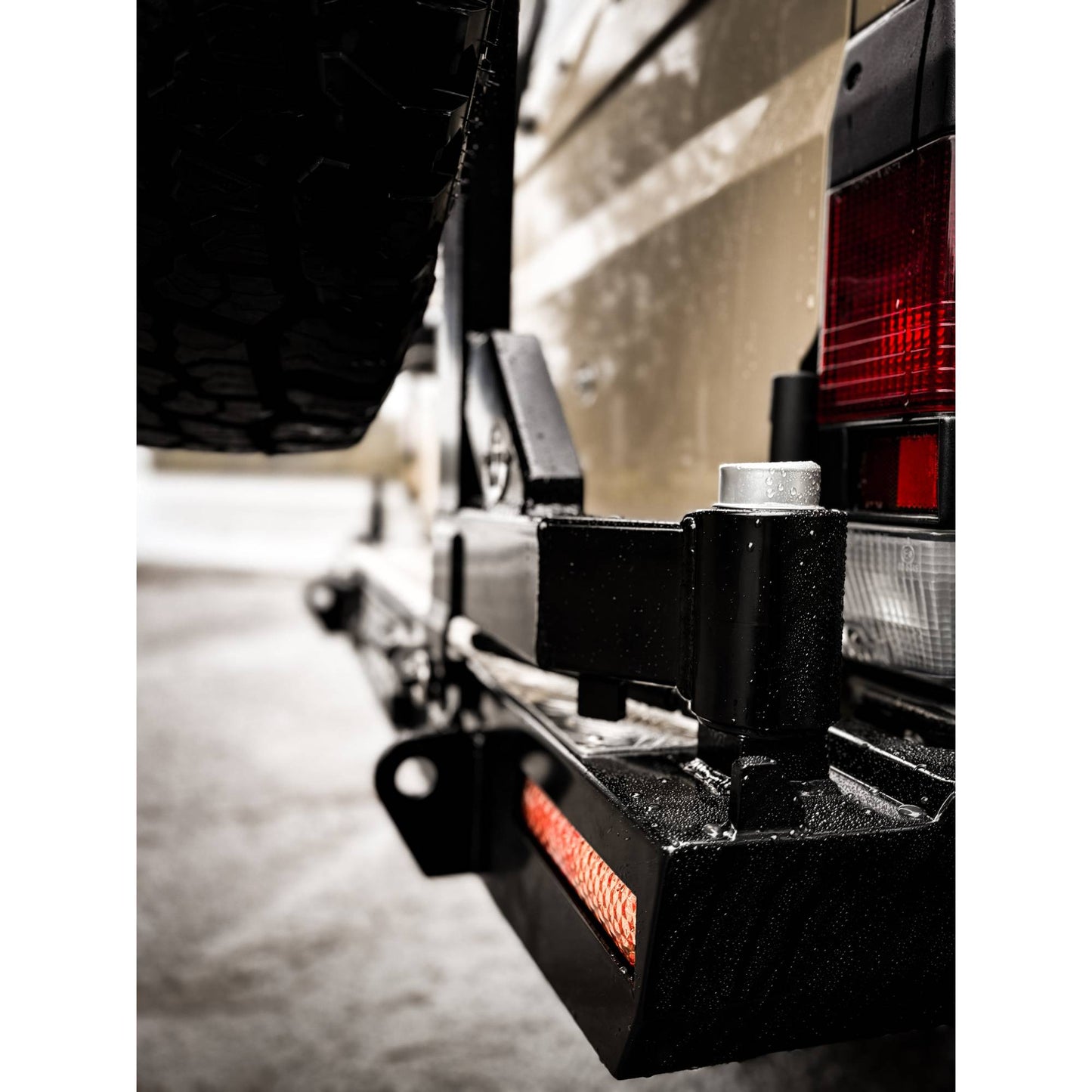 Rear Bar for the Toyota LandCruiser 75/78 Series (1984-) (view 12)