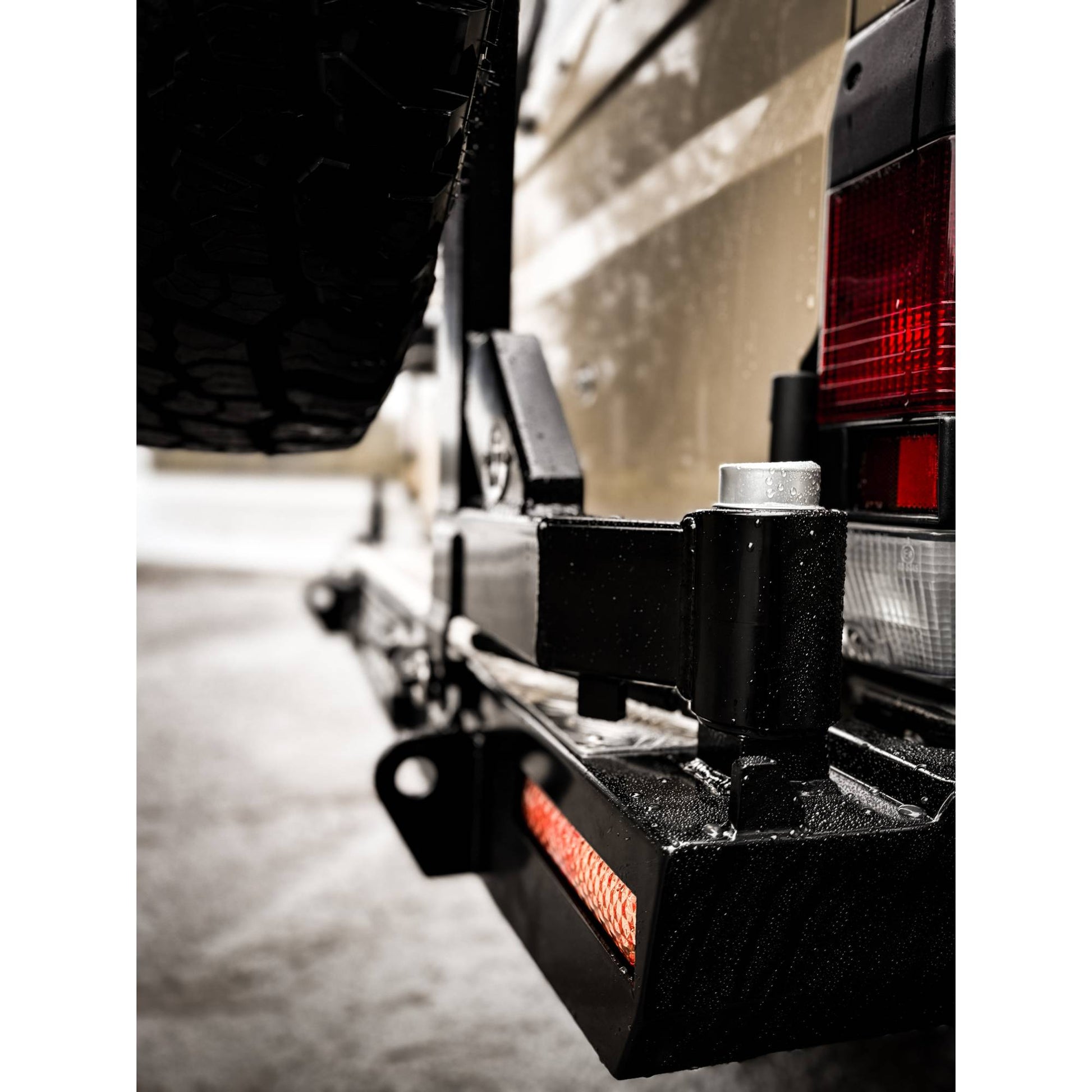 Rear Bar for the Toyota LandCruiser 75/78 Series (1984-) (view 12)