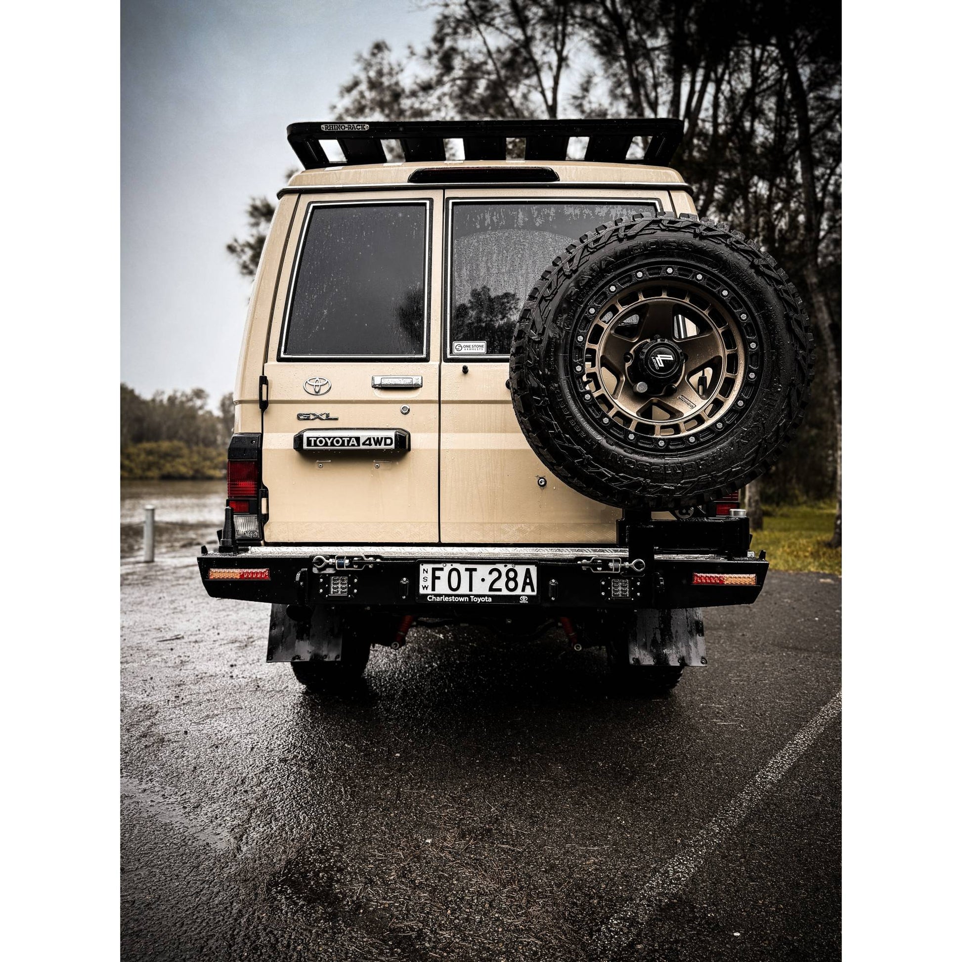 Rear Bar for the Toyota LandCruiser 75/78 Series (1984-) (view 15)