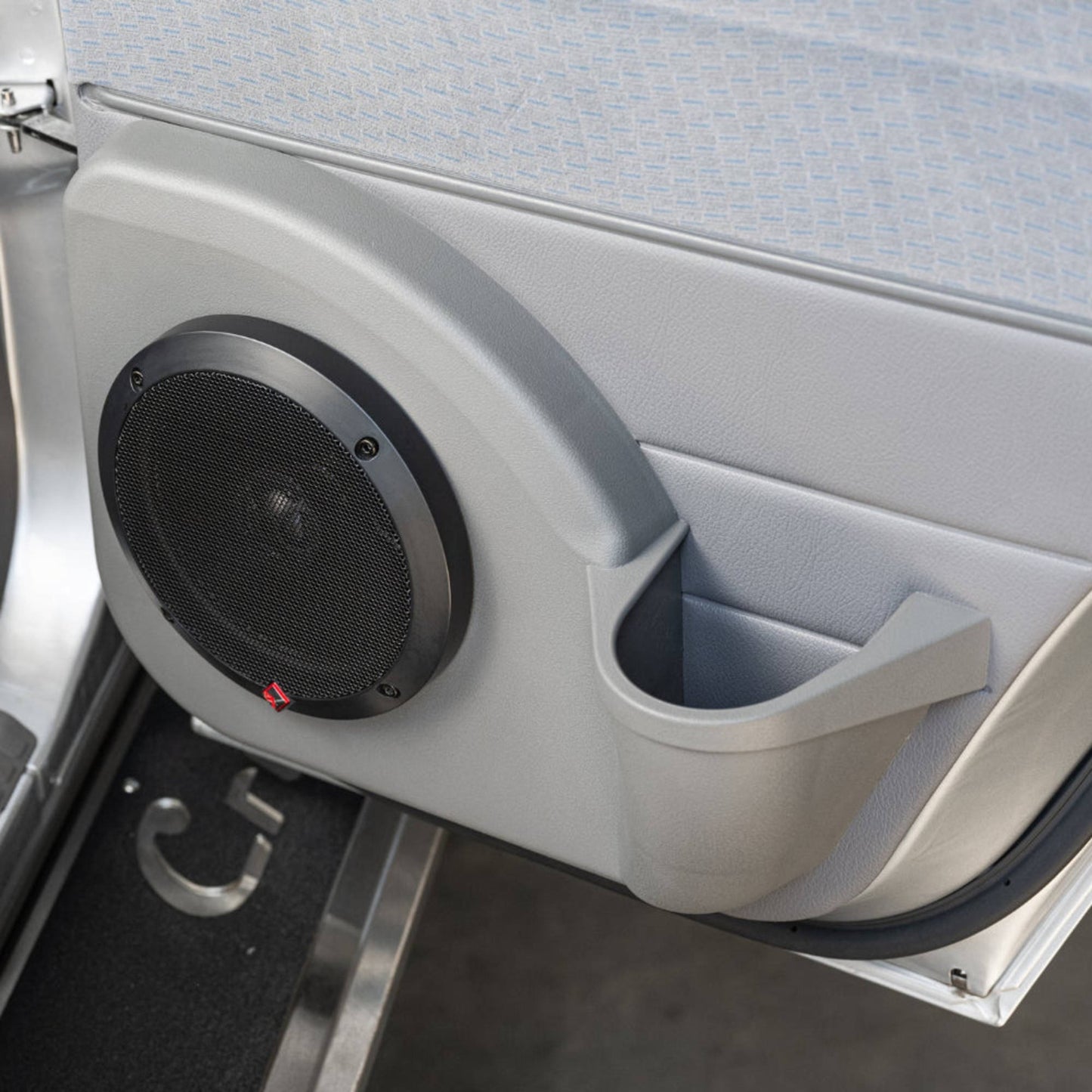 Front & Rear Speaker Pods (4 Doors) for the Toyota LandCruiser 70 Series (2009-) (view 5)