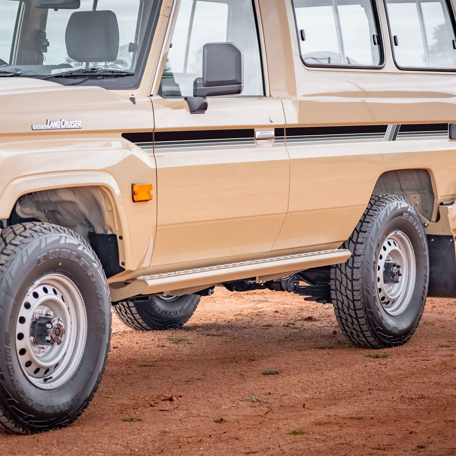 70 Series Land Cruiser Decal Body Stripe Kit (Mount Isa) - 78 Series Troop Carrier (1999-)