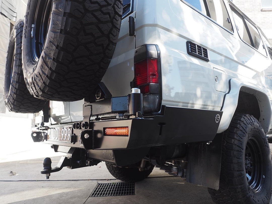 Toyota Land Cruiser 75/78 Series Rear Bar