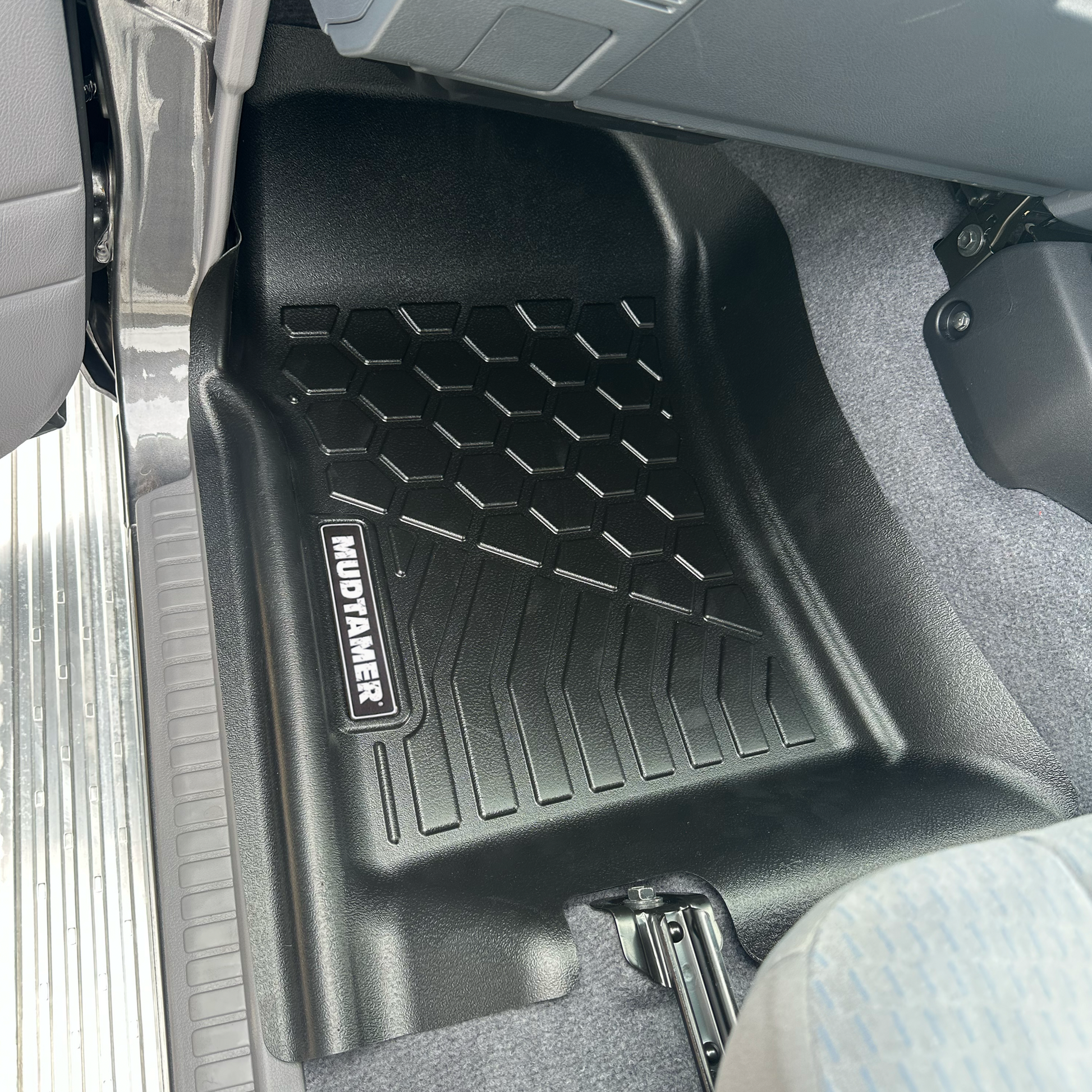 Toyota Land Cruiser Heavy Duty Floor Mats - 76 Series Wagon (2007-2023)