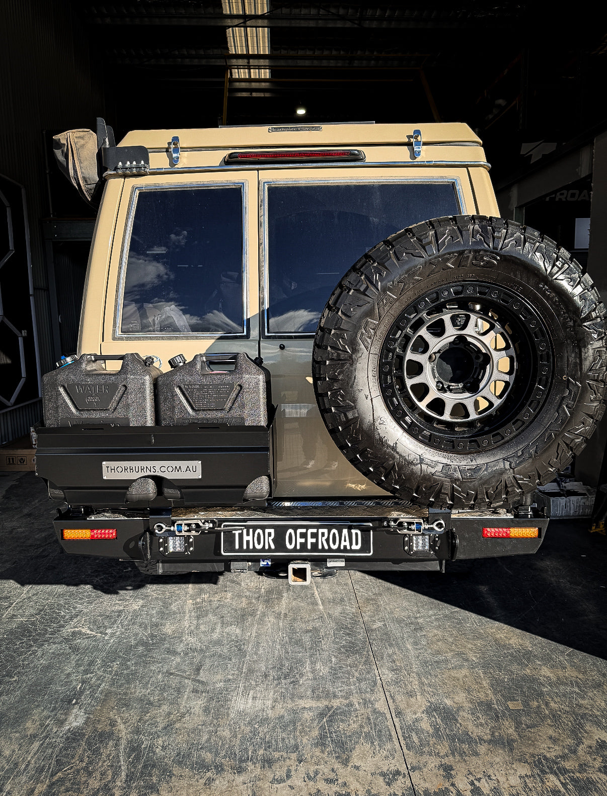 Toyota Land Cruiser 75/78 Series Rear Bar