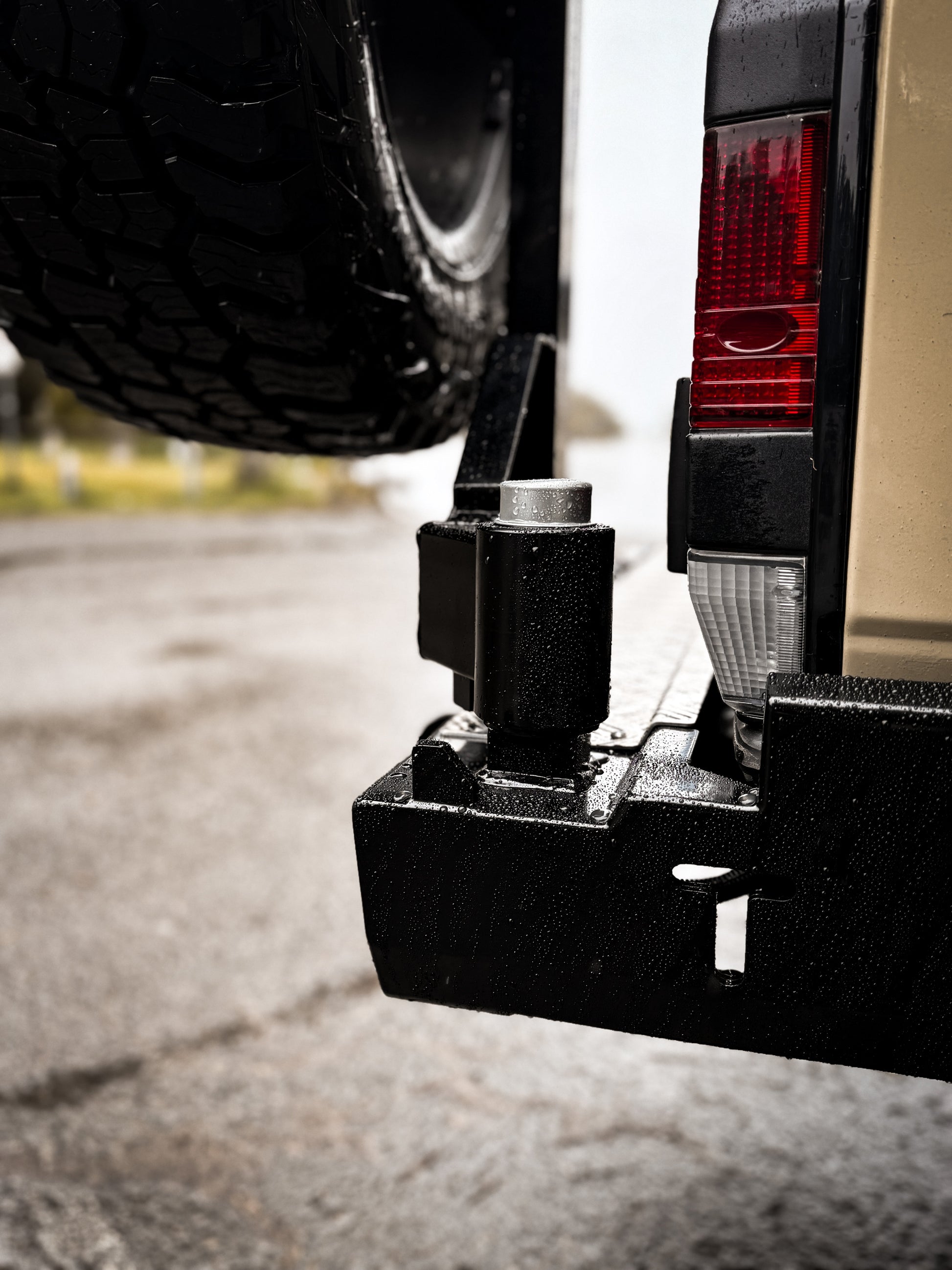Toyota Land Cruiser 75/78 Series Rear Bar