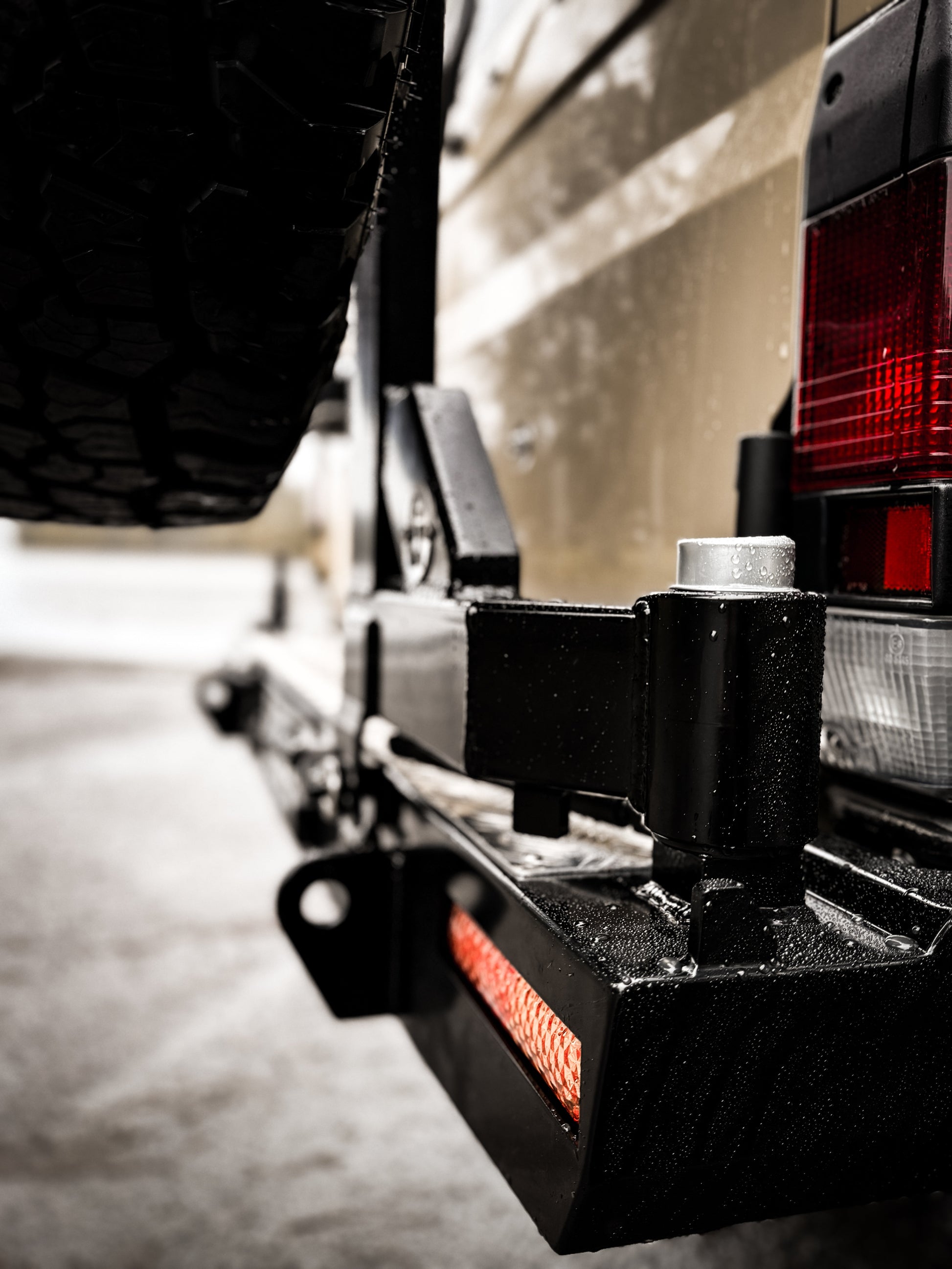 Toyota Land Cruiser 75/78 Series Rear Bar