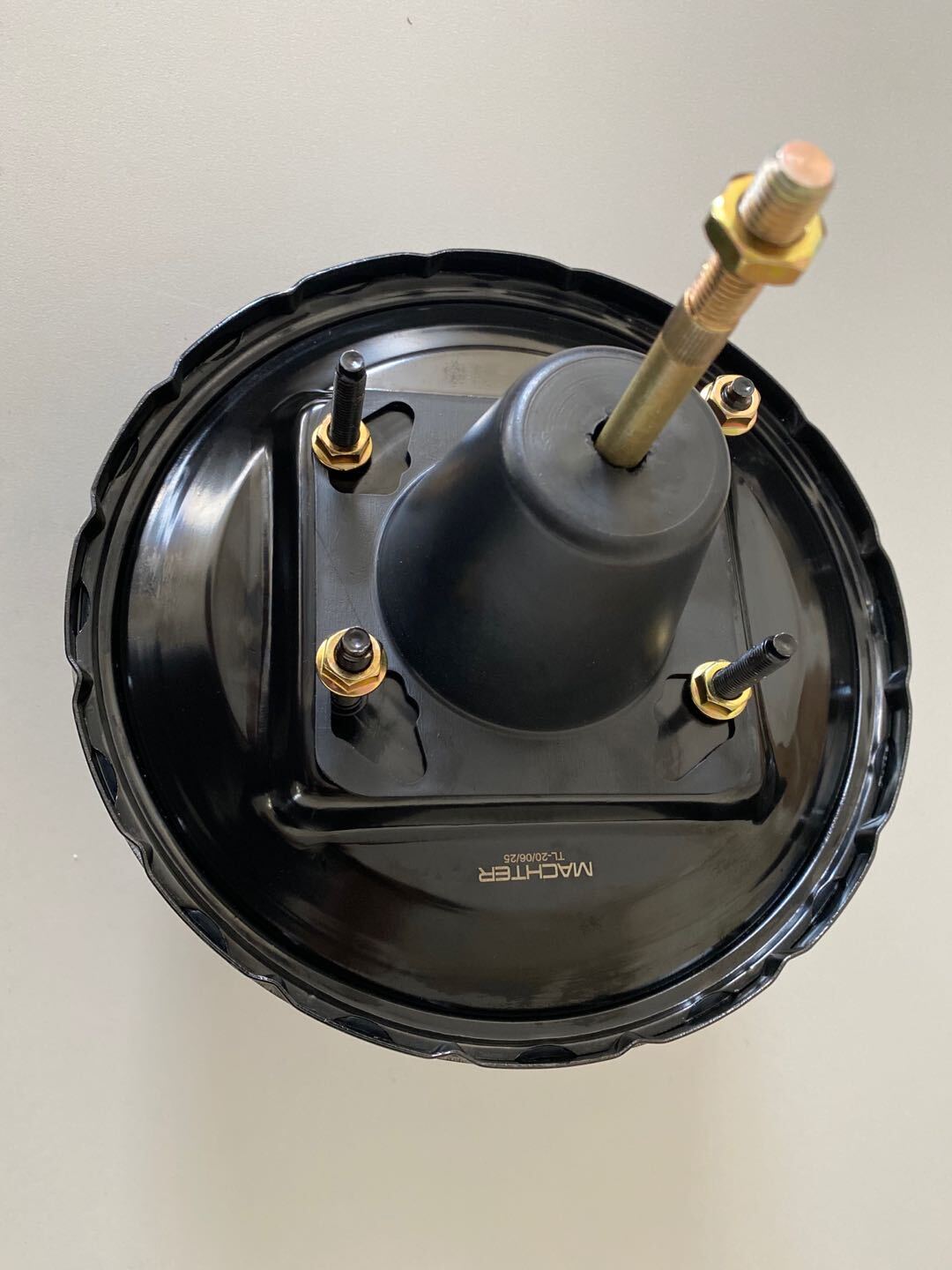 Toyota Land Cruiser Power Brake Booster (9 Inch) - Suitable For Toyota Land Cruiser LJ77,LJ79 HZJ70,75 LJ72 RHD